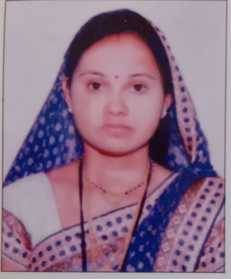 सौ.सरला प्रशांतकुमार कडाळे