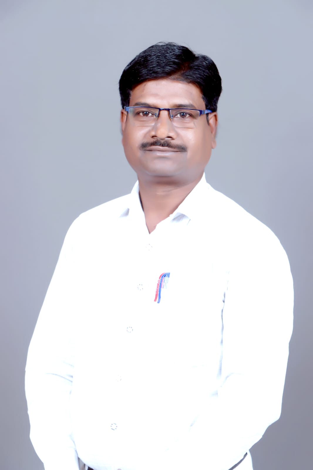 श्री.देवदास विष्णू शेखरे